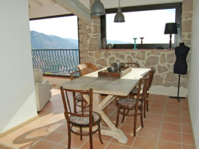 Classy Apartment in La Turbie with Fenced Garden, La Turbie